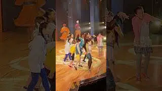 Alexandra Burke Narrator Joseph and The Amazing Technicolor Dreamcoat Megamix London Palladium 2021