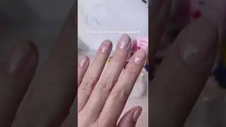 Le Mini Macaron - Le Frenchie - Fransk Manicure + Neglelak Gel + Striping Nail Art Brush