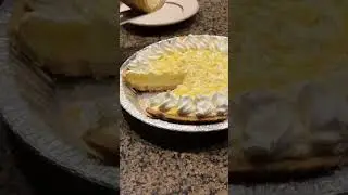 OUR FAVORITE BRAND &hearts;️ EDWARDS FROZEN PIES | LEMON CREME PIE