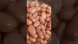 How to cook beans and silverfish in Uganda #food #howtomakewhitesaucepasta #charcoalstove #fishing