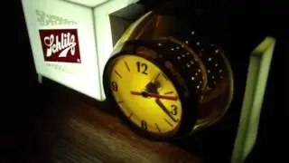 Schlitz clock 1