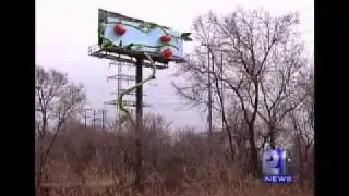 Mysterious Giant Tomatoes in Milwaukee