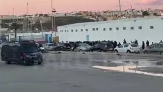  عاجل من معبر سبتة الوقفة الإحتجاجية بالأمس آتت أكلها . Frontera de Ceuta, despues de manifestacion 
