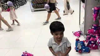 Decathlon store video 