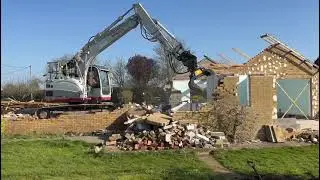 Takeuchi tb2150 demo 🫡