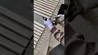 Stainless steel conveyor belt assembly process- Good tools can increase work efficiency