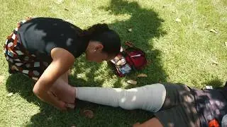 First aid treatment for snakebites  - use of Pressure Bandages with Immobilisation