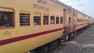 53012 Azimganj to Katwa Express is Depart Malihati Talibpur Road.@railloversayan.1662 