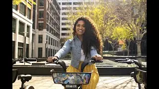 Analea Brown 