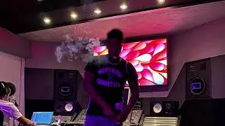 Trapstarmula - Love Don't Cost A Thing