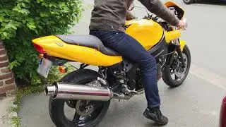 Triumph Speed Four - Original Exhaust Sound