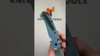 Benchmade Mini Adira 18065 CPM MagnaCut, Depth Blue Grivory pocket knife