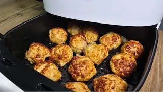 Soft & Juicy Chicken Meatballs — A Simple Air Fryer Dinner Everyone Loves