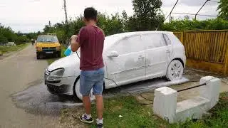 2 Fraieri si o masina