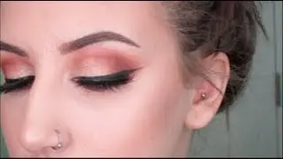 How to: Winged Liner with Gel and Angled Liner Brush