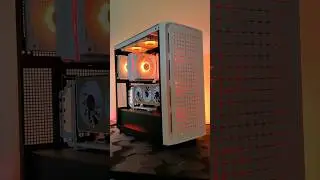 White & Orange Build with the Deepcool CK560 👀