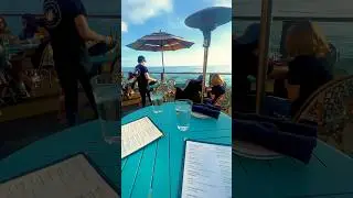 🌴 Rooftop Vibes 🌊🍹#thisiscalilife #lagunabeach #rooftopviews #sunsetdining oceanviewdining l