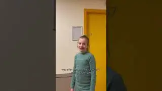 Bente (12) geeft een rondleiding door de kliniek.