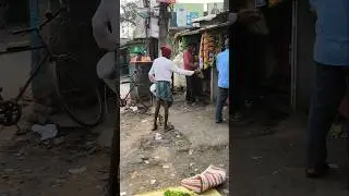 এরকম একটু সাহায্যের হাত বাড়িয়ে দিন আপনারাও। #bhalobasarbahar #poorperson #motivation #humanity