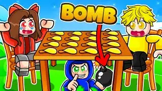 Cheating in Roblox BOMB OR CHIPS ! 😱