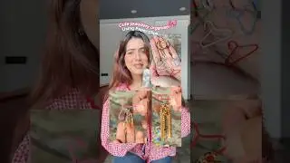 Cute jewellery hanger🎀🫶 #jewelleryorganizer #diyorganizers #diy #paperclips #goldjewellery #hacks
