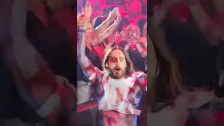 Jared Leto Walking Through The Crowd At The iHeartRadio Music Festival!!!
