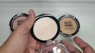 Maybelline master chrome metallic highlighter.