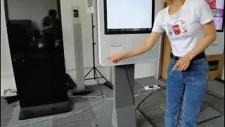 Video of 32 inch selfservice ordering pos solution interactive touch screen payment kiosk