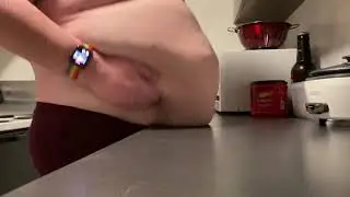 Flabbier belly vs countertop