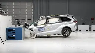 2023 Toyota Sienna updated moderate overlap IIHS crash test