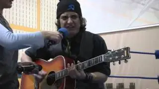 Gavin Loudspeaker Sings - 