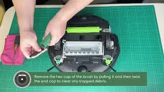 Roomba&reg; Max 700 Series Combo | How to Clean the Multi Surface Brush