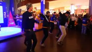 Visa Wheel DSF Flashmob Dubai
