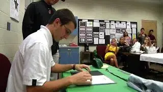 John Naumann Signs A Baseball Scholarship With JU