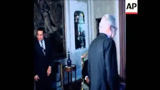 SYND 14 3 77 PRESIDENT SADAT GREETS ITALIAN FOREIGN MINISTER ARNALDO FORLANI ON STATE VISIT