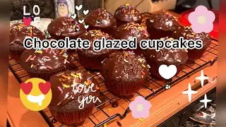 Chocolate glaze cupcakes new video!! 🧁🛑