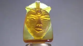 JULI SCULPTEUR & CREATEUR VERRIER 2019Au Carrousel des  Metiers d' Arts - Louvre - PARIS - 2019