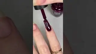 reposting this gem &hearts;️🫶 @unt.global LJ138 🌹 #nails #nailpolish #satisfying #gelnails #diymani #nai