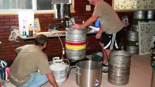 HomeBrewing the Pilot Pale Ale