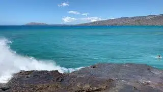 Big Waves at China Walls on Oahu