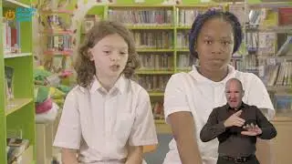 Talking about trust online - tips for parents and carers of younger children - British Sign Language