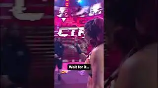 @itsmebayley with the #RAWXXX betrayal 😡