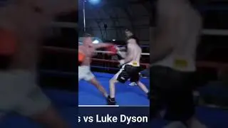 My good pal will Thomas ending luke Dyson with 1 punch...#realboxers #semipro #boxing #k.o #amateur