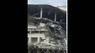 Crestwood Plaza tear down