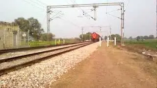 Indian railways- WDM 3D(Goods Train) at 90km/h