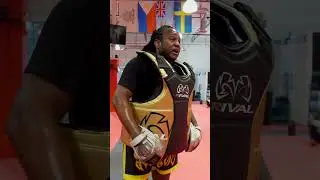 Timmy Twilight Cuamba working with Coach Dewey Cooper / Las Vegas /  #bkmma #ufc #boxing #legends