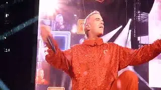Robbie Williams Let Me Entertain You Live Emirates Stadium London 7/6/25