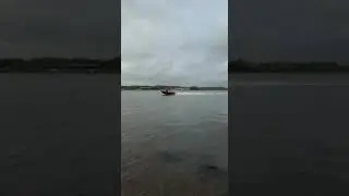 Cobra Rib with Evinrude E-Tec 150hp (52mph!!)