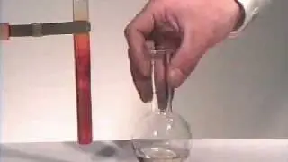 KBr+KBrO3+H2SO4.avi