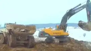 #Amazing the best fails accidents stuck in water recovery trucks new videos compilation #HD #2017